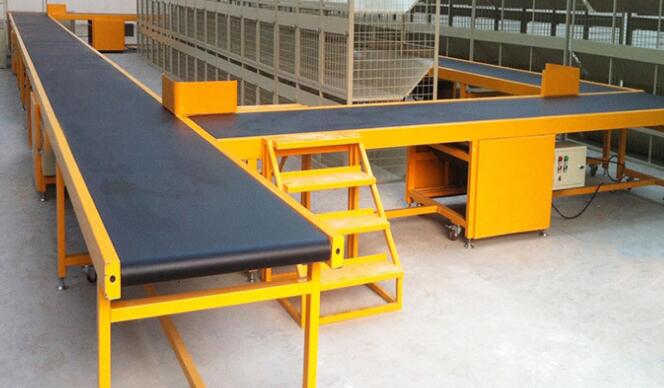 皮帶輸送機(jī)